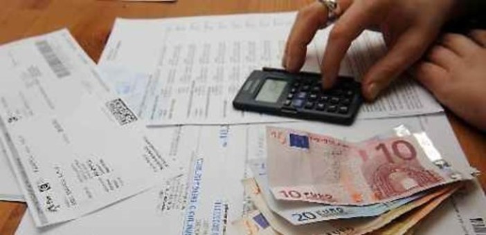 Caro energia, in Piemonte costi in aumento del 7,7%: Confartigianato spinge sulle Cer ma critica i tagli al Pnrr Caro energia, in Piemonte costi in aumento del 7,7%: Confartigianato spinge sulle Cer ma critica i tagli al Pnrr
