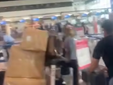 Il fuggi fuggi a Malpensa ripreso da un video postato sul web