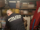 Svaligiavano ogni giorno il magazzino Esselunga: scoperta banda da 50mila euro Svaligiavano ogni giorno il magazzino Esselunga: scoperta banda da 50mila euro