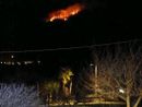 Fiamme sopra il Lago d’Orta tra Miasino e Pettenasco