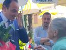 La visita del presidente Cirio ad Anna Possi, barista centenaria di Nebbiuno: "Un esempio per tutti"