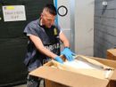 La Finanza di Varese stronca il mercato dell'ecstasy in Europa: sequestrati oltre sei tonnellate di sostanza per produrre 63 milioni di pasticche. Le indagini partite da Malpensa