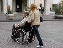 Dalla regione un bonus di 600 euro per chi assume badanti