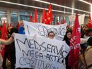Protesta dei sindacati davanti al Grattacielo