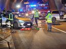 Scontro frontale tra due auto in galleria, persone estratte dalle lamiere (servizio di Mauro Benedetti per newsbiella.it)