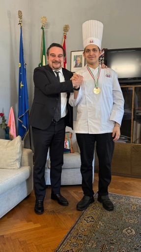 Lorenzo Bellotti: il giovane talento novarese trionfa al Campionato Italiano di Cucina Calda Lorenzo Bellotti: il giovane talento novarese trionfa al Campionato Italiano di Cucina Calda