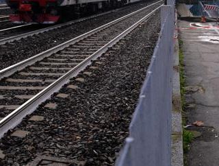 Milano, due persone morte travolte da treni: incidenti in due diverse località Milano, due persone morte travolte da treni: incidenti in due diverse località
