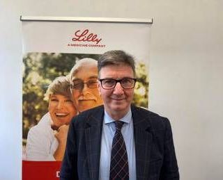 Diabete per 4,5 mln italiani, solo 1 paziente su 2 aderisce a terapie