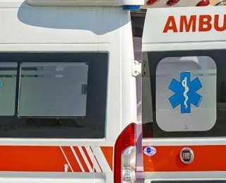 Schianto in scooter a Cagliari, morta una 16enne
