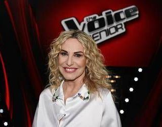 The Voice Senior 2025, la finale stasera 11 aprile: 12 concorrenti in gara