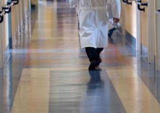 Sanità e liste d'attesa, sei italiani su dieci hanno dovuto rinunciare almeno a un esame
