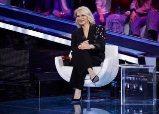 Amici, stasera 12 aprile: gli ospiti e le anticipazioni della quarta puntata