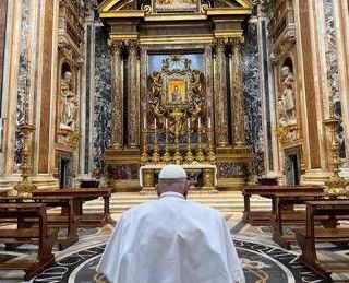 Papa Francesco, nuovo blitz a sorpresa a Santa Maria Maggiore