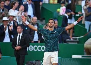 Musetti stellare a Montecarlo: batte De Minaur e vola in finale. Ora Alcaraz