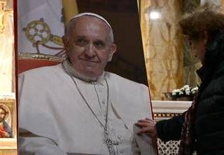 Papa Francesco, 5 giorni di lutto nazionale: come funziona
