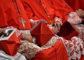 Conclave, lo scandalo degli abusi sessuali: un dilemma per la Chiesa Conclave, lo scandalo degli abusi sessuali: un dilemma per la Chiesa