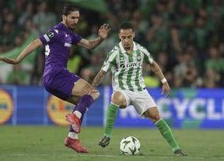 Conference League, Betis Siviglia-Fiorentina 2-1 in andata semifinale