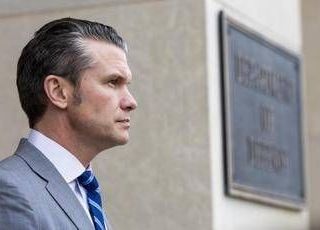 Hegseth, si allarga il Signalgate: spuntano altre chat con vertici del Pentagono Hegseth, si allarga il Signalgate: spuntano altre chat con vertici del Pentagono