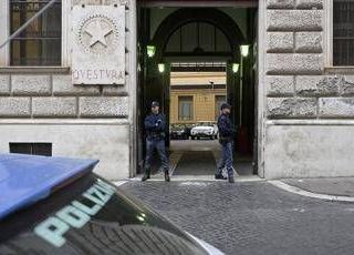 Casamonica, morto Guerrino: la questura prescrive funerali privati Casamonica, morto Guerrino: la questura prescrive funerali privati