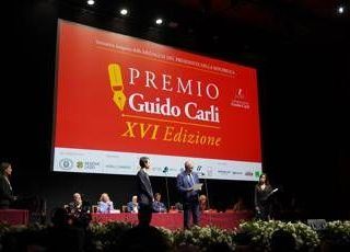Arte, imprenditoria e giornalismo, a Roma i riconoscimenti del 'Premio Guido Carli 2025' Arte, imprenditoria e giornalismo, a Roma i riconoscimenti del 'Premio Guido Carli 2025'