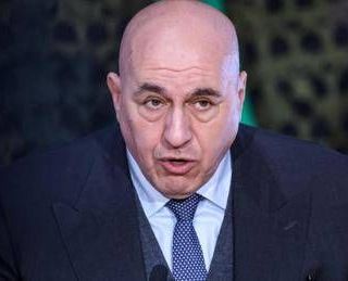 Crosetto: "Trump ha esplicitato che Ue non gli serve. Dovremo pensare noi a sicurezza, difesa e deterrenza"