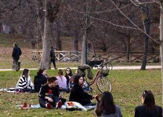 Più sole per il ponte dell'Immacolata, sull'Italia torna il sereno: previsioni meteo