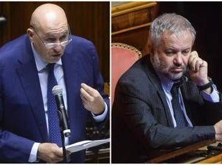 Rapporti Usa-Ue, botta e risposta social Crosetto-Borghi: "Se non capisci un tweet..."