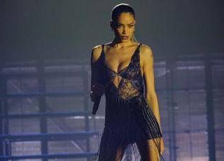 Elodie a sorpresa annuncia 'Show 2027', si parte da Ancona