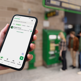 Trenord, il biglietto del treno arriva su WhatsApp: il ticket si acquista e si riceve via chat Trenord, il biglietto del treno arriva su WhatsApp: il ticket si acquista e si riceve via chat