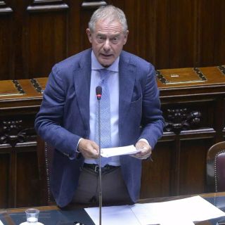 Dazi, Urso “Nostra bussola è unire, Ue sia coesa per il negoziato”