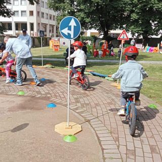 Un percorso di educazione stradale con i piccoli alunni delle scuole dell'infanzia novaresi