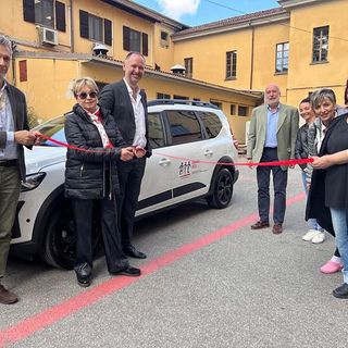 Nuovo veicolo per il trasporto domiciliare gratuito dei pazienti