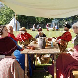 "La storia scende in campo": una giornata di giochi e rievocazioni al colle di Buccione "La storia scende in campo": una giornata di giochi e rievocazioni al colle di Buccione