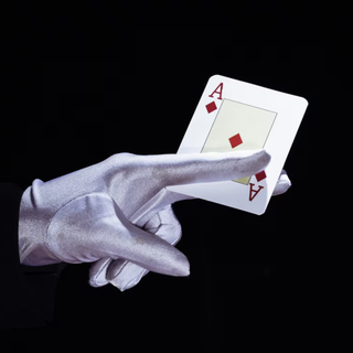 La Magia del Mondo arriva a Borgomanero