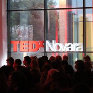 TedxNovara 2025 – Back to the Future: sette voci per immaginare il domani