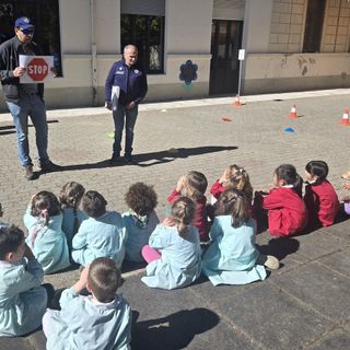 Bimbi in sella con ‘Piccolissime ruote crescono’: educazione stradale alla Scuola dell’Infanzia
