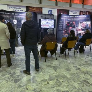 Grande partecipazione alla mostra del Comitato dei Cittadini per i Diritti Umani