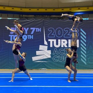 FUNtastic Gym domina alla Turin Acro Cup con medaglie d'oro e bronzo