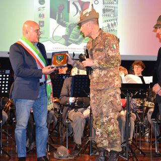Generale Nicola Piasente ospite d'onore alla celebrazione dei 150 anni del Corpo degli Alpini