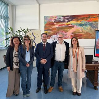 Bullismo e cyberbullismo, a Novara un incontro per scuole e famiglie: “Fondamentale fare rete”