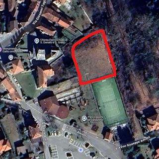 Nuovi spazi per la comunità: in arrivo un campo da calcetto libero e una nuova area cani a Brovello-Carpugnino