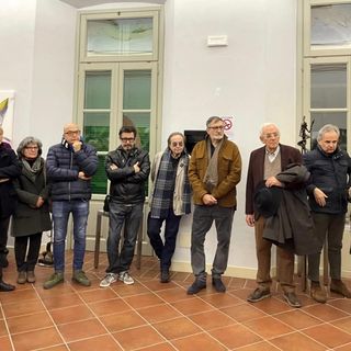 Arte, riuso e nuovi sguardi sul presente: inaugurata a Novara la mostra “Re-Cycle / Re-Cosmos”