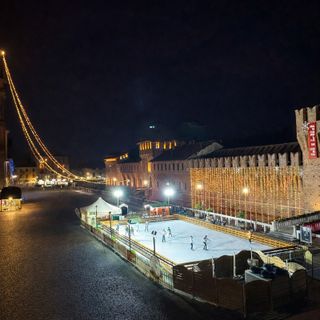 Galliate illumina il Natale