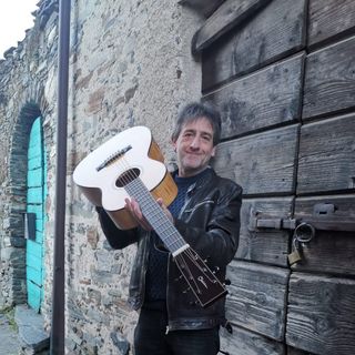 Ameno: quarta edizione di &quot;Liutai in villa&quot;