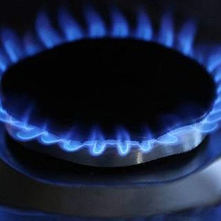 Rimbalzo dei costi dell’energia: aumentano luce e gas