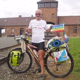 Il Coronavirus non ferma il &quot;ciclista della memoria&quot; varesino: «Pedalerò nei luoghi delle stragi nazifasciste del Piemonte»