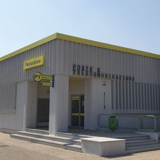 Varallo Pombia, riapre l’ufficio postale dopo gli interventi del progetto Polis