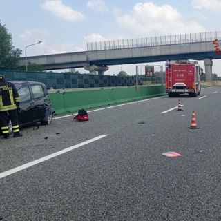 Incidente sull'autostrada A4: conducente ferito trasportato in elisoccorso