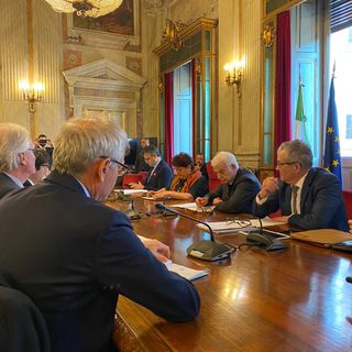 La filiera del vino incontra la Ministra Bellanova per dettare l’agenda del futuro