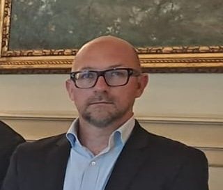 Congresso Forza Italia: “giallo” sull’ingresso di un sindaco